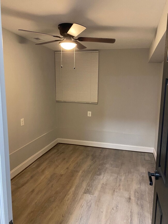 Building Photo - 2103 Belair Rd