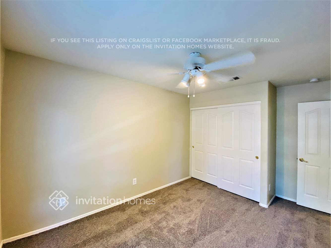 Building Photo - 3525 E Linda Ln
