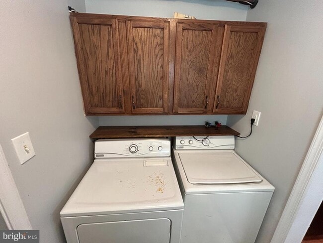 Building Photo - 9 Radcliff Pl