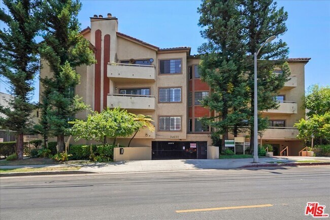 Building Photo - 14630 Dickens St