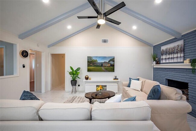 Building Photo - 10607 Wickersham Ln