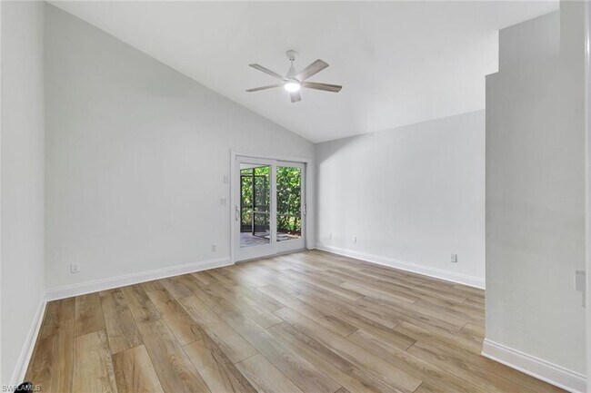 Building Photo - 7052 Timberland Cir