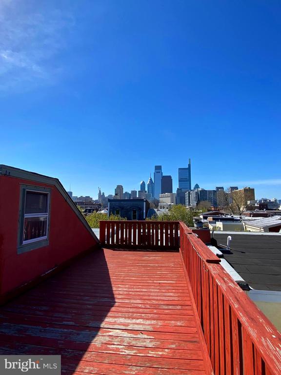 Building Photo - 1731 Wallace St