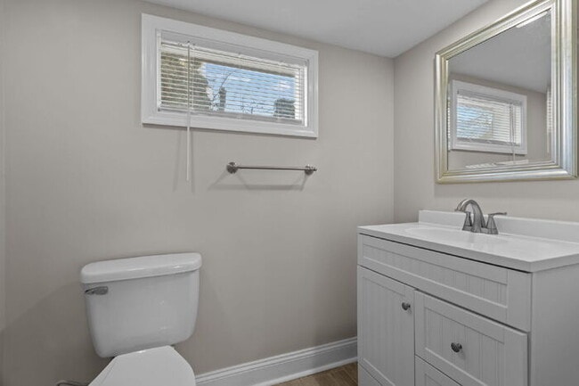 Building Photo - Updated 1920s Colonial in Northside – 3 Bed, 4 Bath – Available Now – $2,895/mo