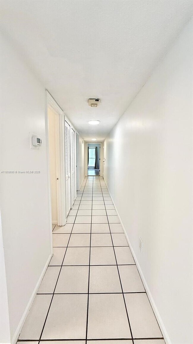 Building Photo - 278 Cypress Point Dr