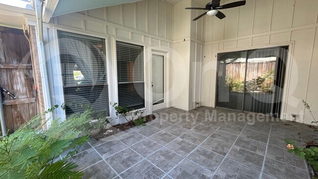 Building Photo - 2212 Canyon Valley Trail