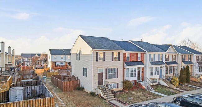 Building Photo - 9242 Jessica Dr