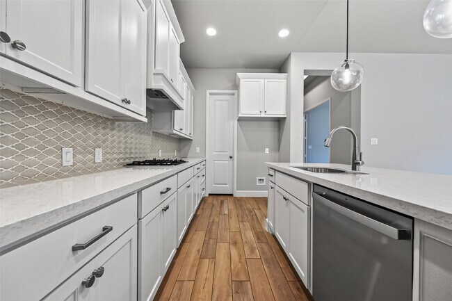 Building Photo - 17371 Merigold Hts Dr
