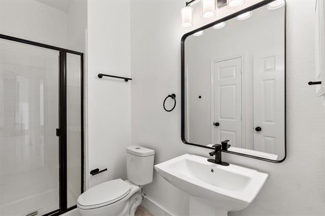 Building Photo - 3309 Grantham Dr