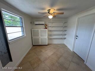 Building Photo - 1575 Glen Haven Dr