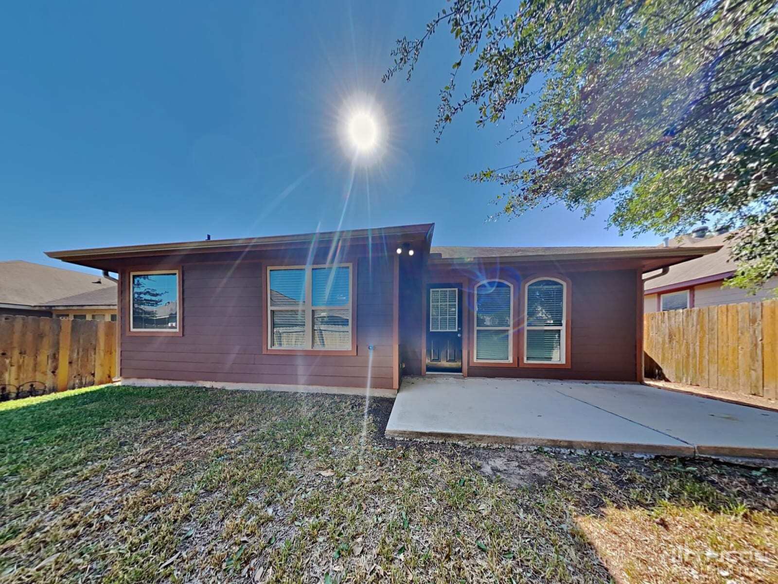 Building Photo - 952 Oak Lynn Dr