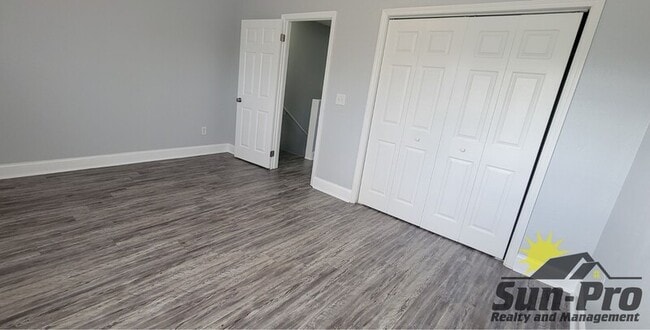 Building Photo - 480 Reed Canal Rd