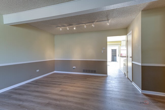 Building Photo - 1309 Court O