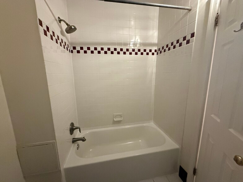 Building Photo - 4123 Connecticut Ave NW