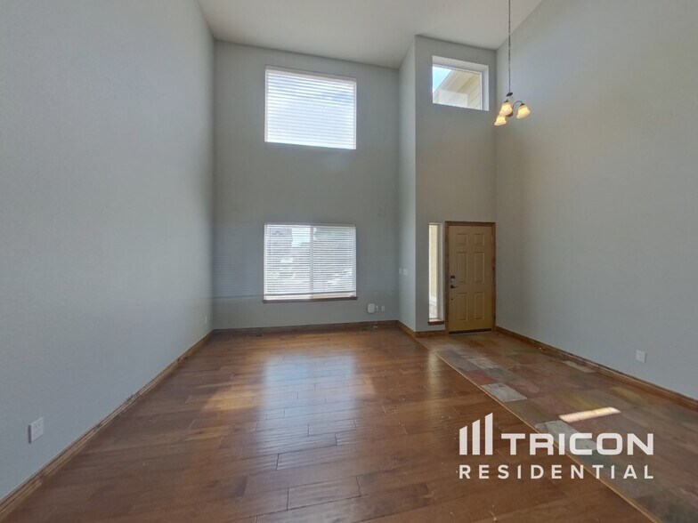 Building Photo - 4329 Centerville Dr