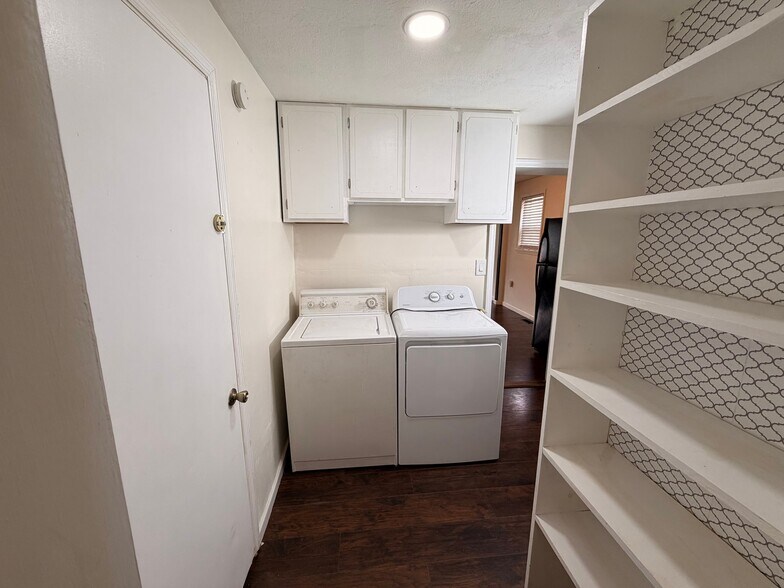 Building Photo - 192 Fletcher Ct