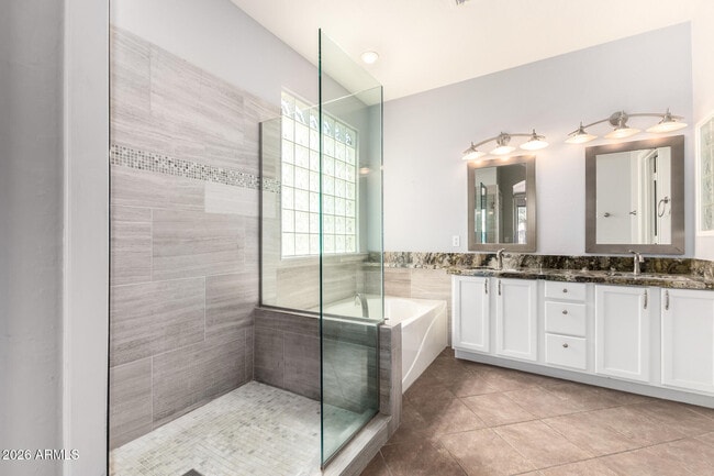 Building Photo - 202 E Rock Wren Dr