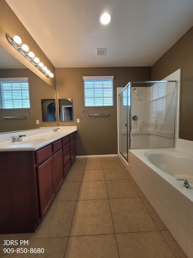 Building Photo - Rancho Cucamonga 4-Bedroom Home