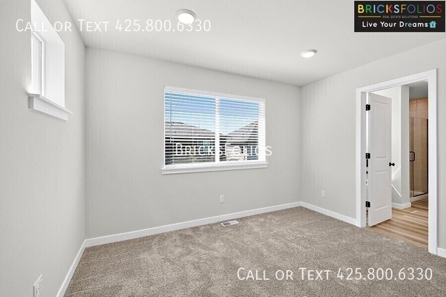 Building Photo - 8340 52nd St NE