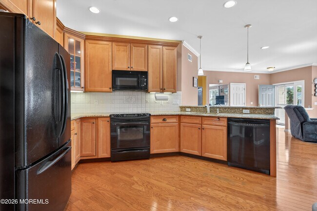 Building Photo - 2 Winkle Ct