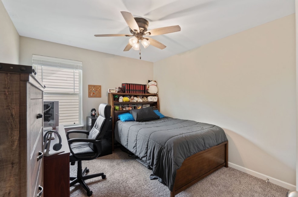 Building Photo - 1122 Cotillion Dr