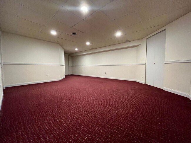 Building Photo - 4891 Turnberry Dr