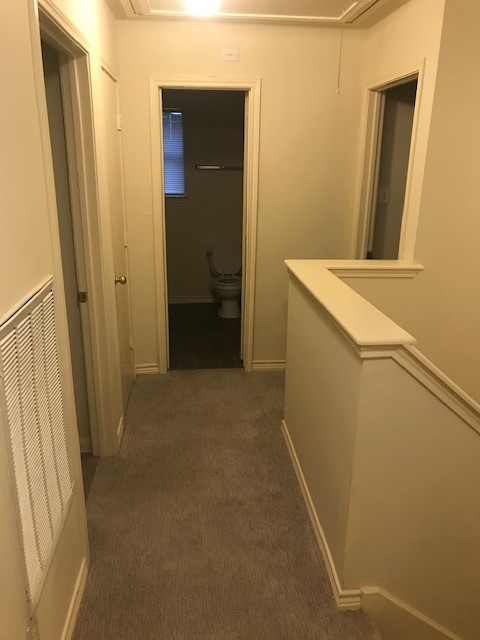 Hallway-upstairs - 7123 Greenwood Point Dr