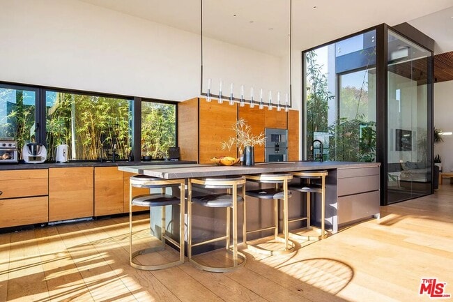 Building Photo - 3715 Wasatch Ave