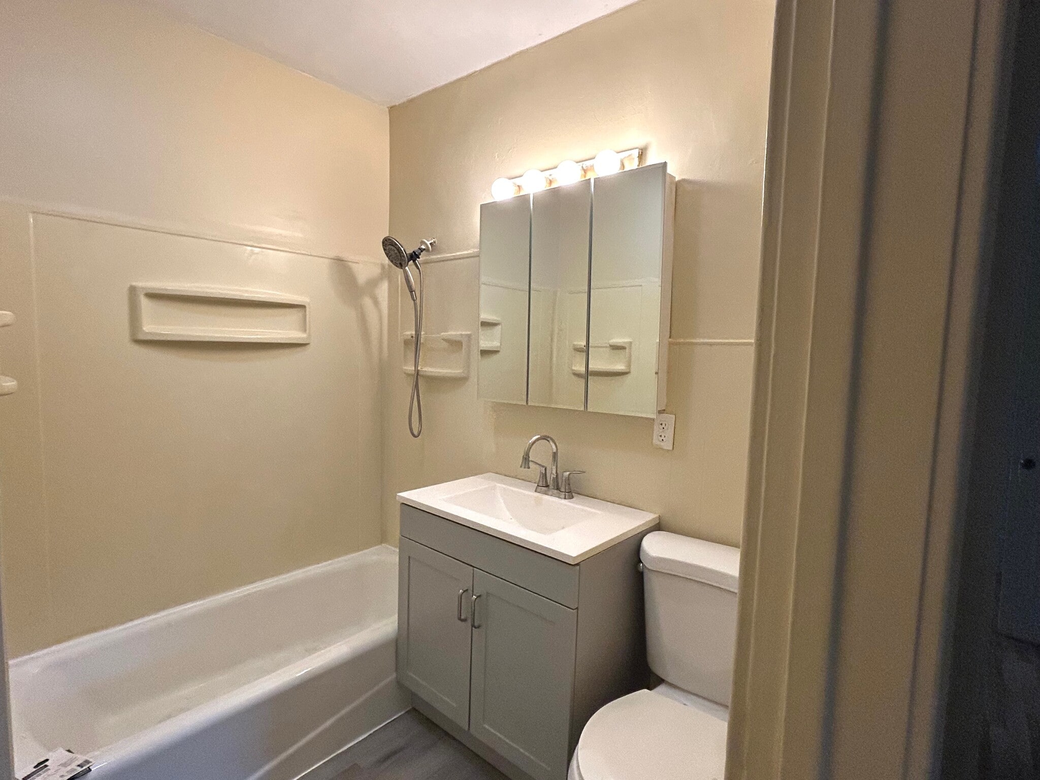 Bathroom - 109 Hawthorne Ave