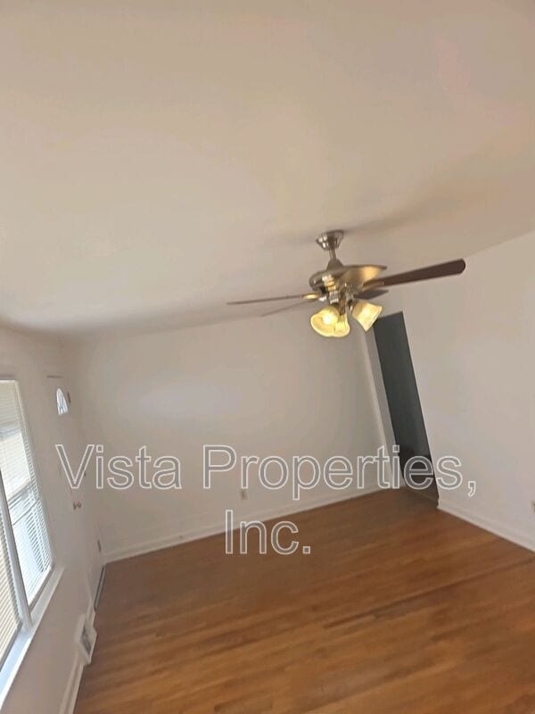 Building Photo - 7802 Columbine Dr