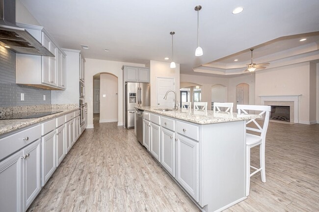 Building Photo - 1013 Silverbell Cv