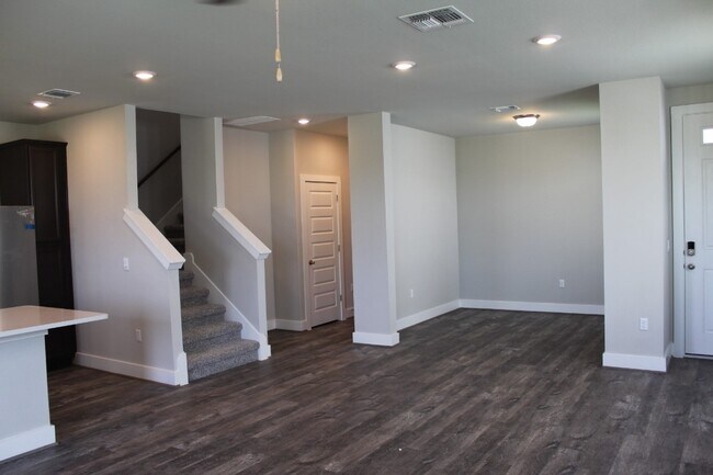 Building Photo - 7516 Harmony Shoals Bnd