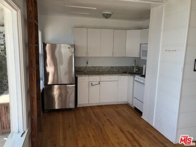 Building Photo - 20202 Pacific Coast Hwy