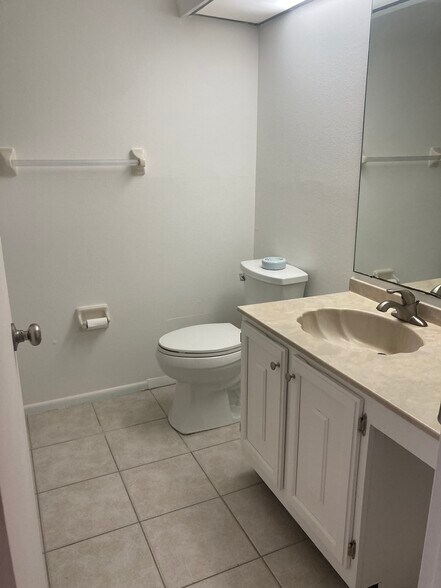 Building Photo - 11866 Quail Run Dr