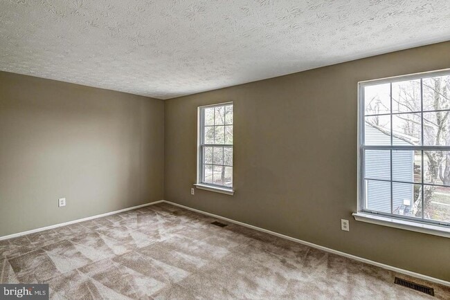 Building Photo - 1106 Patriot Ln