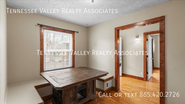 Building Photo - 3615 Miser Station Rd