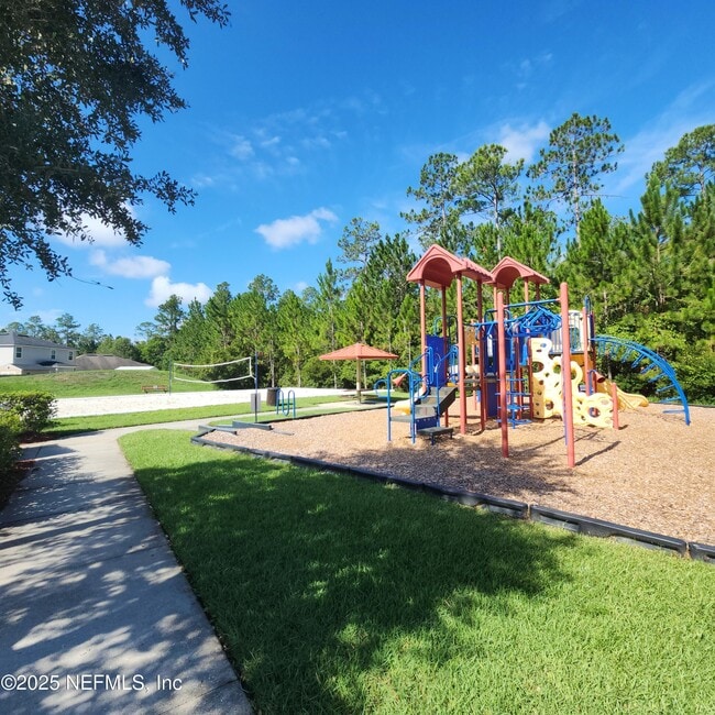Building Photo - 15307 Bareback Dr