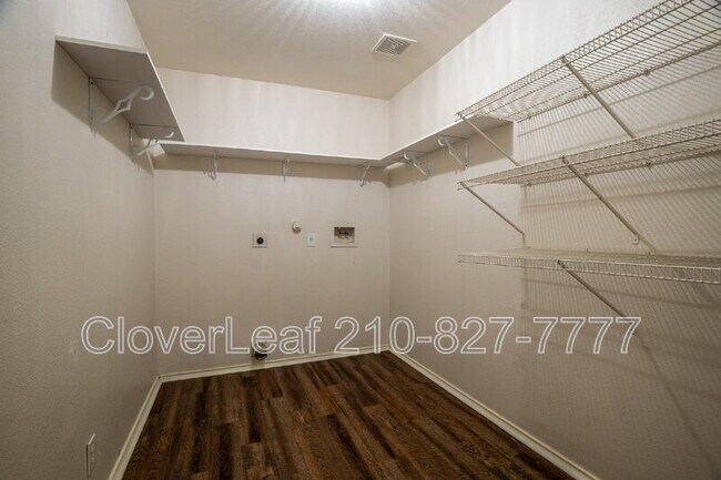 Building Photo - 7603 Bismarck Lake