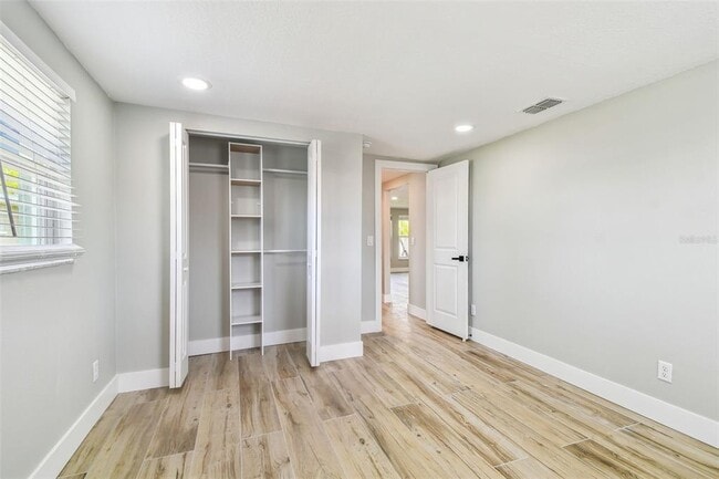 Building Photo - 13909 Berkowitz Ave