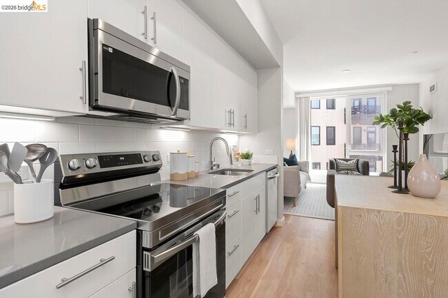 Building Photo - 260 Brooklyn Basin Wy