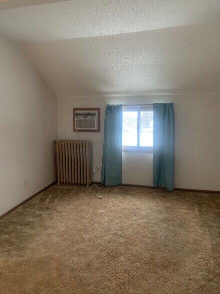 Living Room - 210 N Sophie St