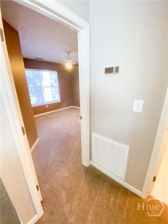 Building Photo - 1 Lantern Ln