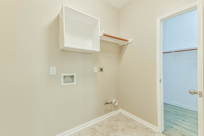 Building Photo - 10542 Oleander Point Dr