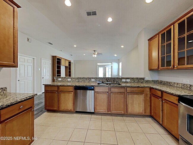 Building Photo - 15582 Turkoman Cir