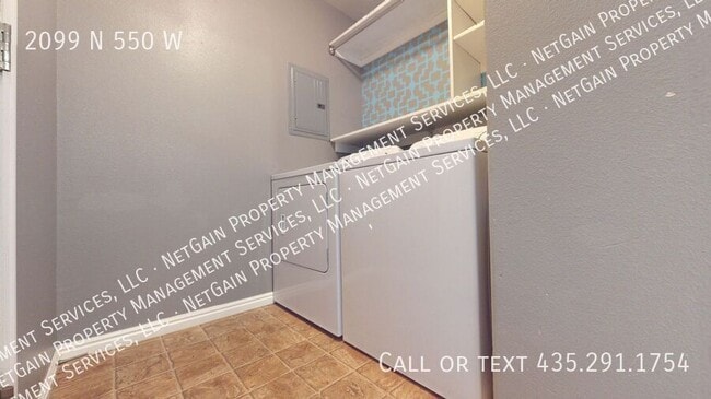 Building Photo - 2099 N 550 W