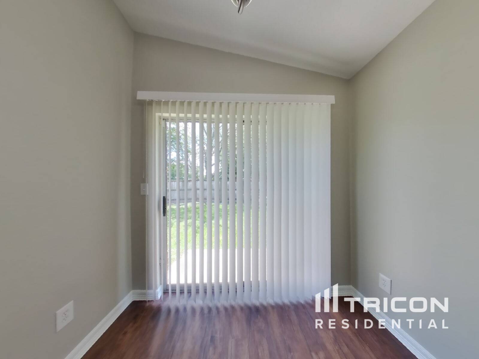 Building Photo - 3155 Boynton Dr