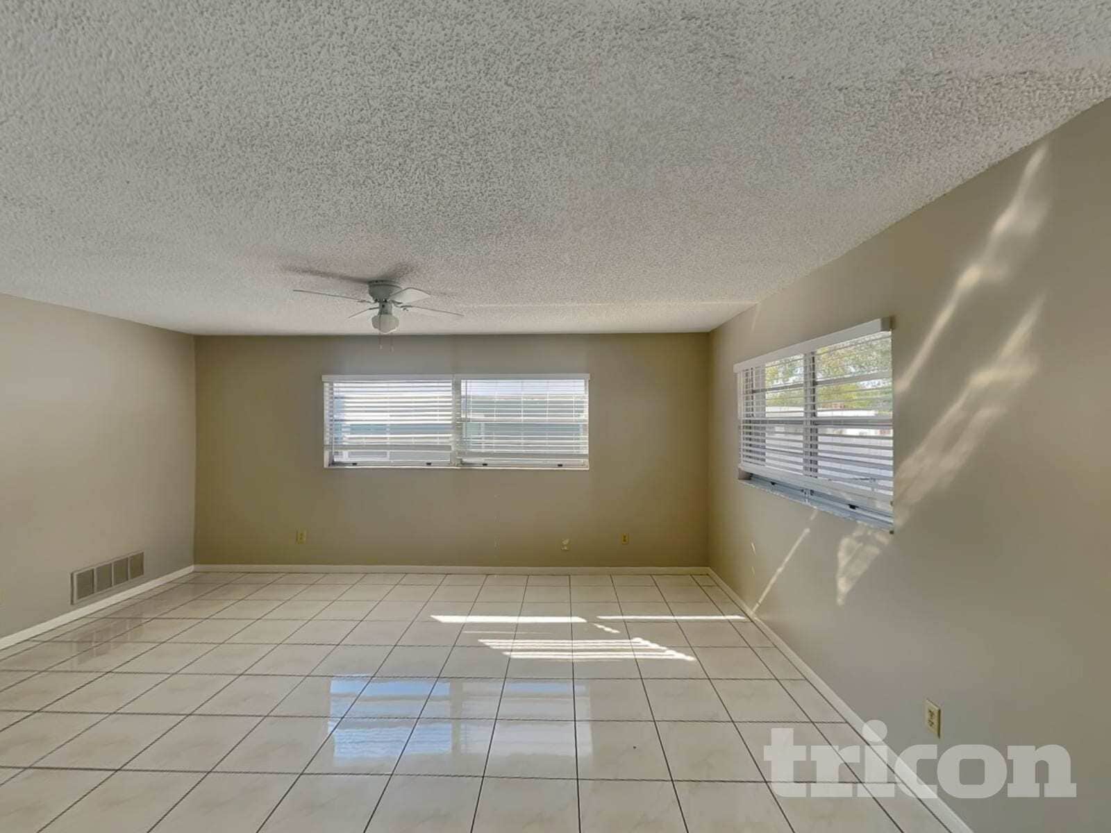 Building Photo - 1924 Derbywood Dr