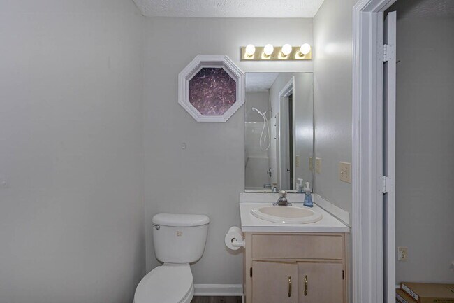 Building Photo - 5713 Marlette Ct