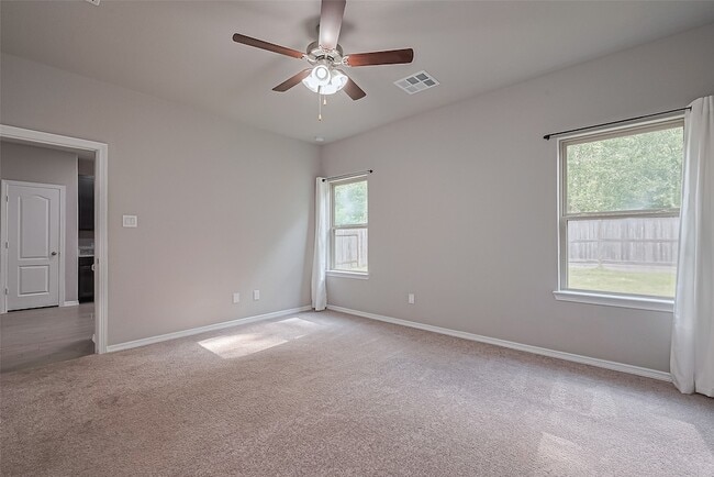 Building Photo - 24742 Russet Bluff Trl