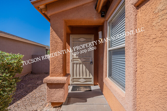 Building Photo - 8742 S Desert Valley Way